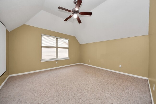 Building Photo - 12702 Silver Rod Ln