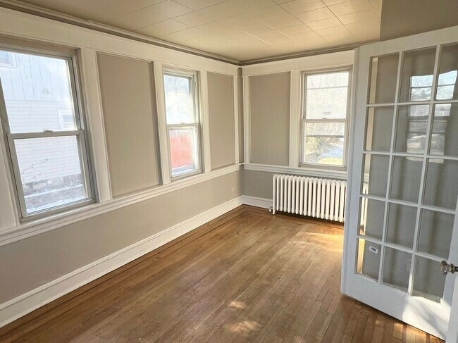 Building Photo - 738 South Seventh Street, 1