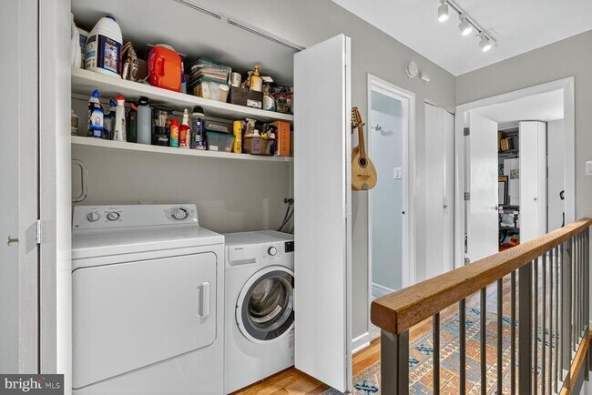 Building Photo - 333 N St SW