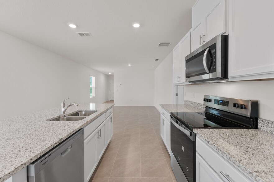 Building Photo - 2727 Barred Owl Ln