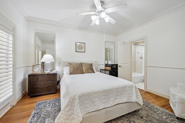 Building Photo - 5807 Birdsall Market Pl
