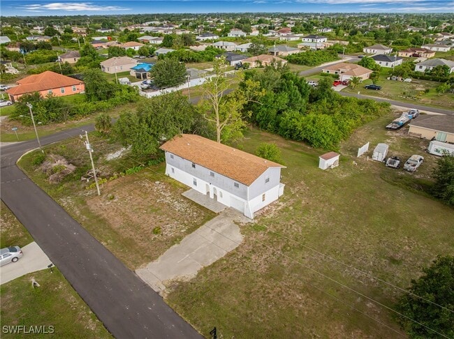 Building Photo - 3303 6th St SW