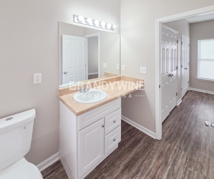 Building Photo - 6523 Grey Fox Way