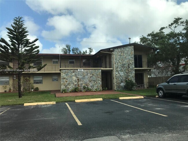 Primary Photo - 3905 SW 78th Ct