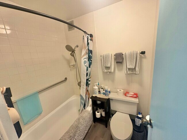 Building Photo - 55 S Kukui St