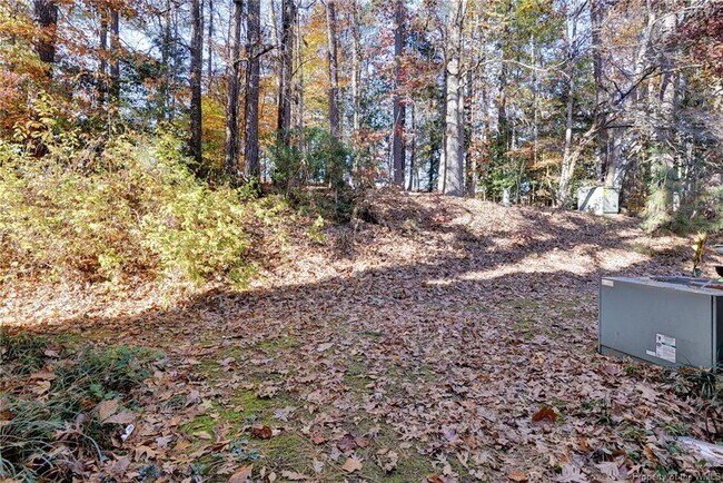 Building Photo - 8 Spring W