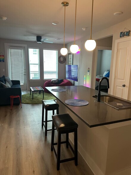 Building Photo - 12208 Tech Ridge Blvd