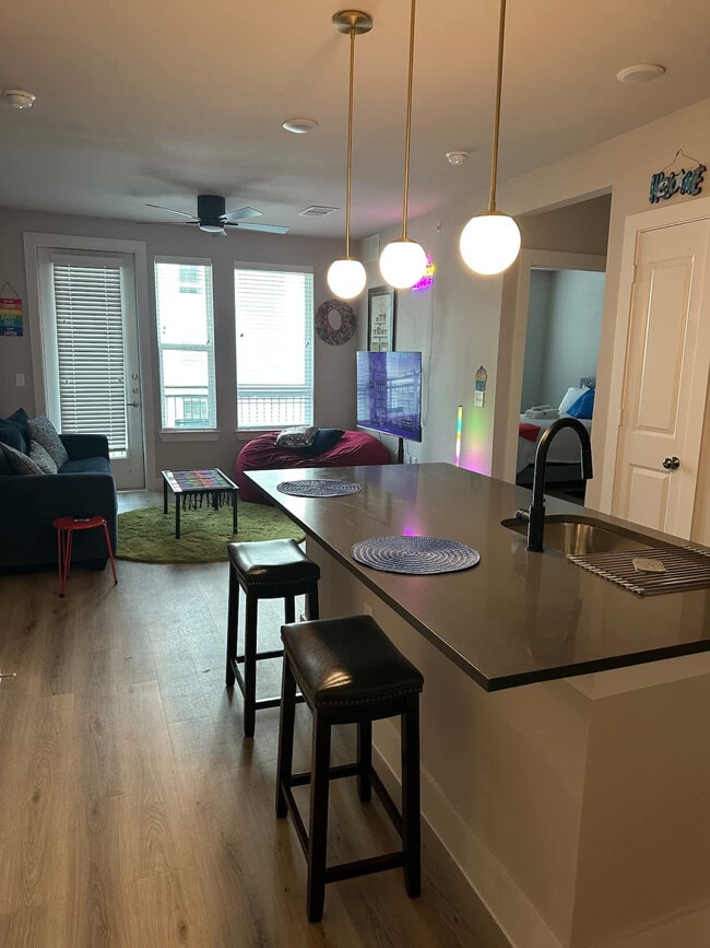 Building Photo - 12208 Tech Ridge Blvd