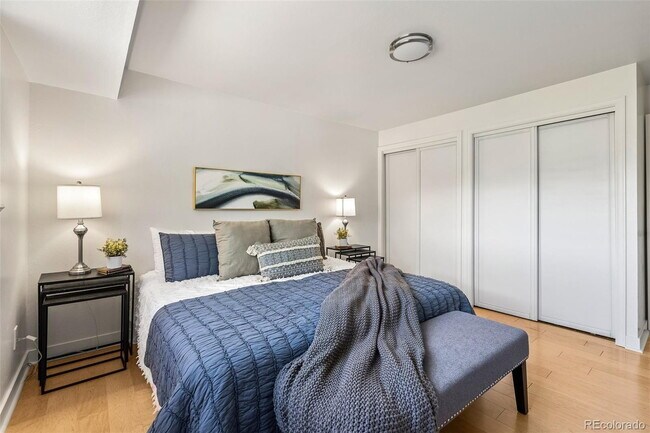 Building Photo - Charming 4-Bed Home