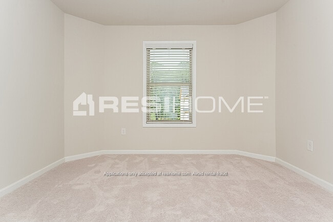 Building Photo - 509 Fiery Warbler St