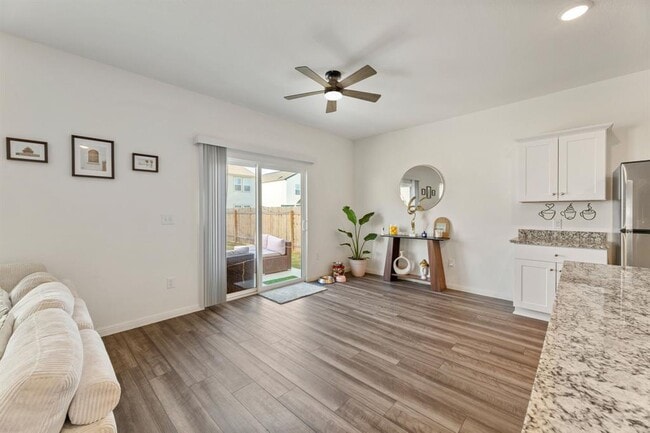 Building Photo - 220 Dirty Harry Dr