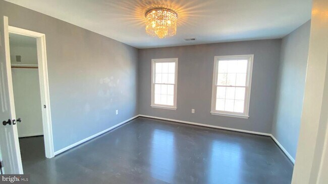Building Photo - 43861 Hartley Pl
