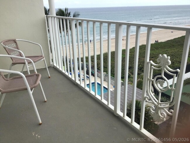 Building Photo - 3030 S Ocean Blvd