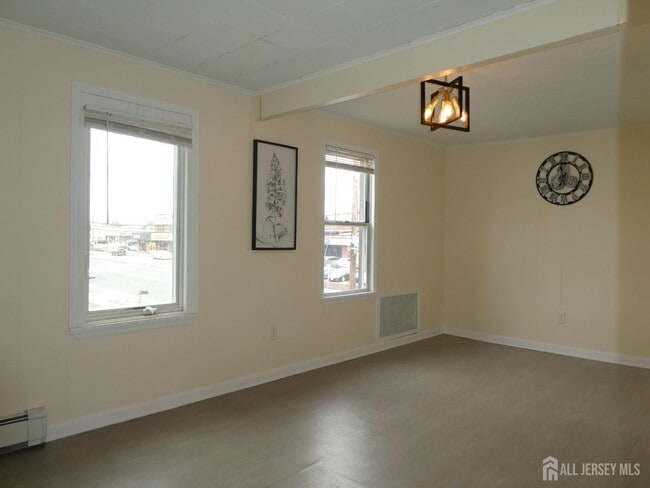 Building Photo - 1354 Stelton Rd