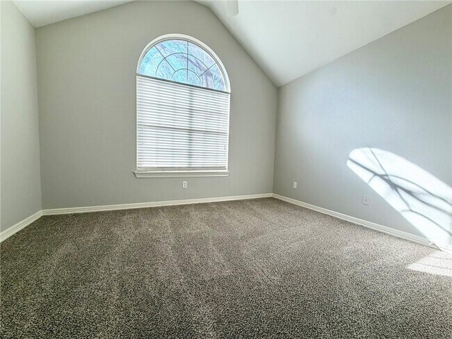 Building Photo - 2702 Drexelwood Dr