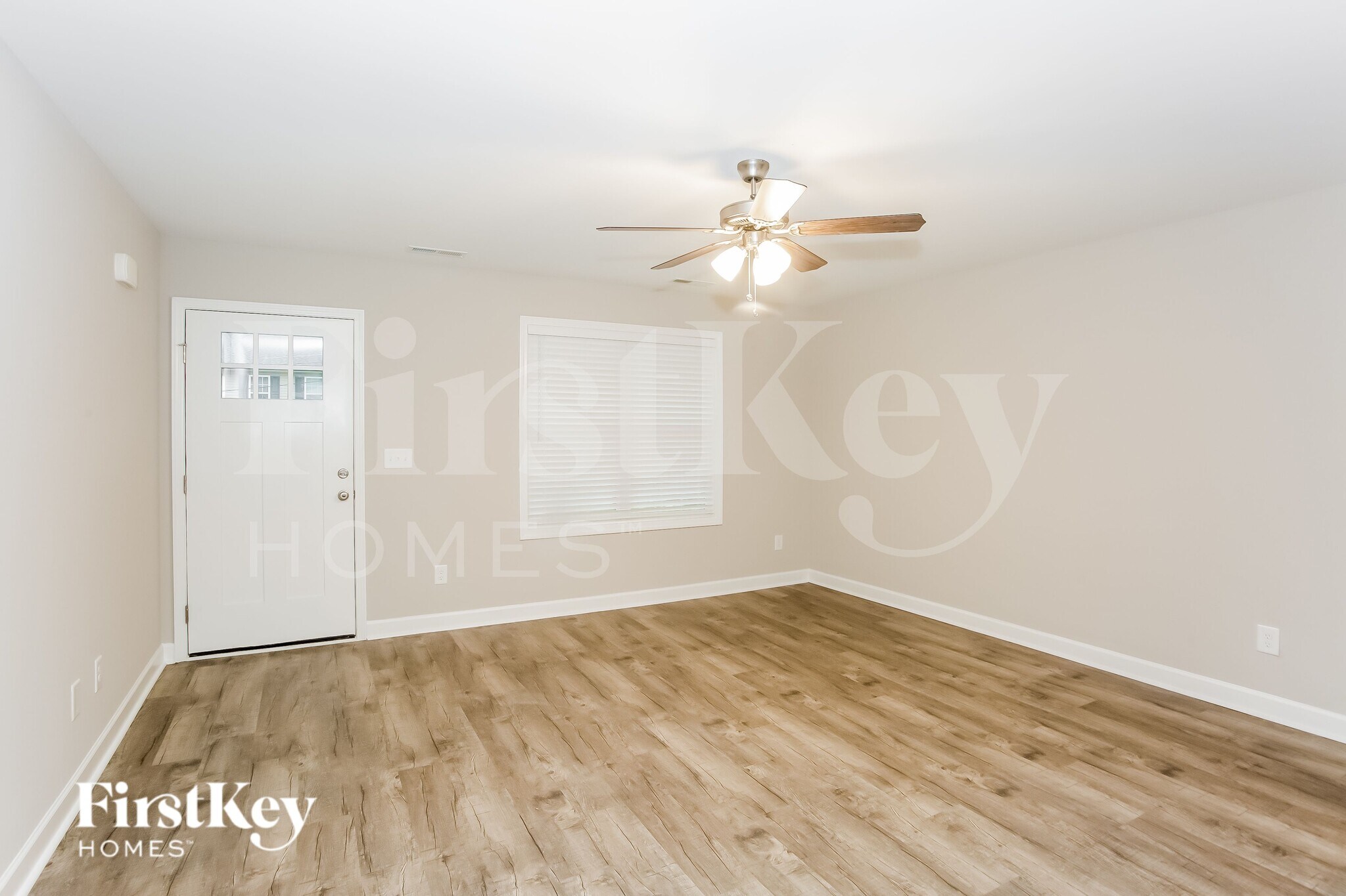 Building Photo - 1105 Northside St