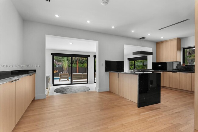 Building Photo - 246 NW 93rd St
