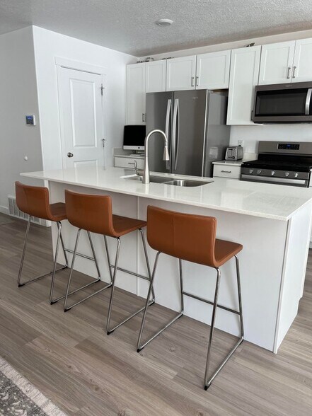 Building Photo - 3525 W Barley Bend