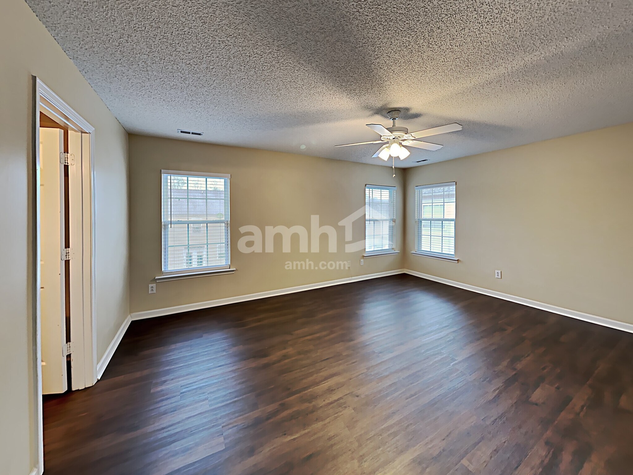 Building Photo - 4020 Flat Sedge Ln