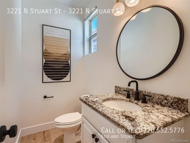 Building Photo - 3221 Stuart St