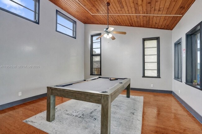 Building Photo - 5380 SW 8th Ct