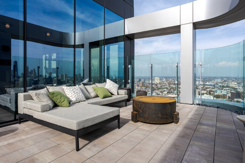 Building Photo - 123 N May St