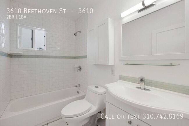 Building Photo - 3610 Beethoven St
