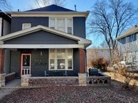 Building Photo - 1117 W 41st Terrace