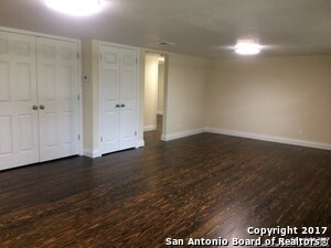 Building Photo - 10515 Hillbrook Dr