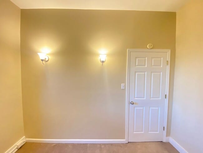 Building Photo - Charming 3 Bedroom, 1 Bath Home in York, Pa!