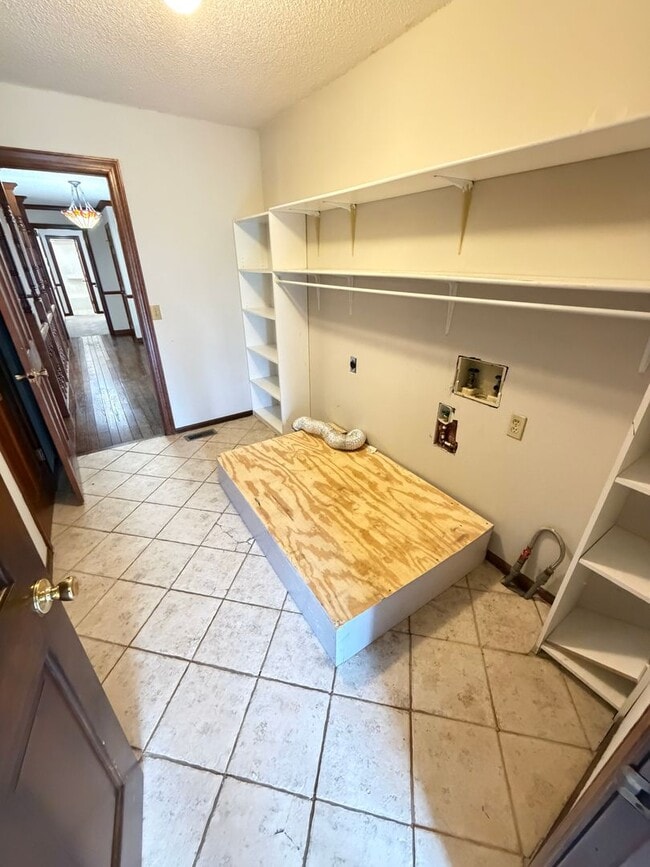 Building Photo - Inviting 3-Bedroom Brick Ranch Oasis in China Grove