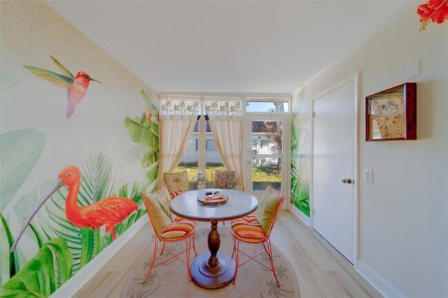 Building Photo - 13827 Mission Oaks Blvd