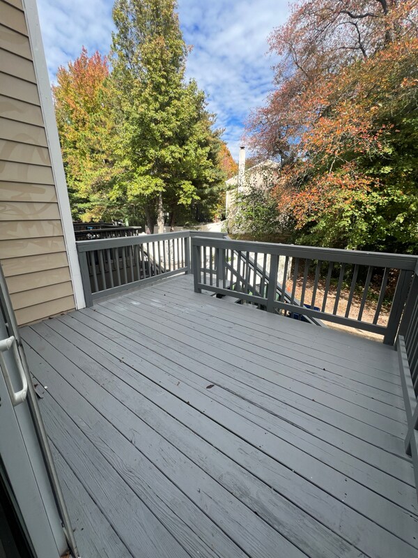 Building Photo - 72 Dorchester Cir