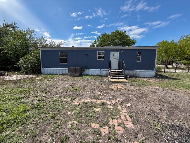 Building Photo - 4506 Legend Falls