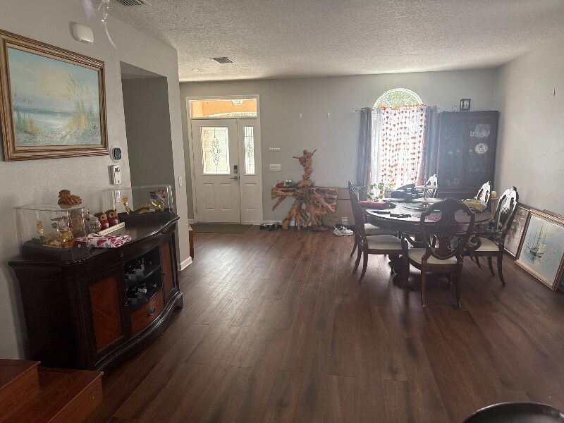 Building Photo - 1555 Harrier Dr