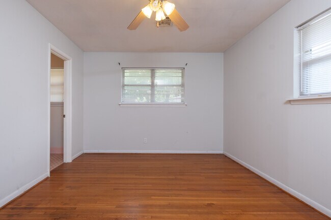 Building Photo - 7403 L St