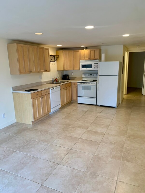 Building Photo - 6410 Phinney Ave N