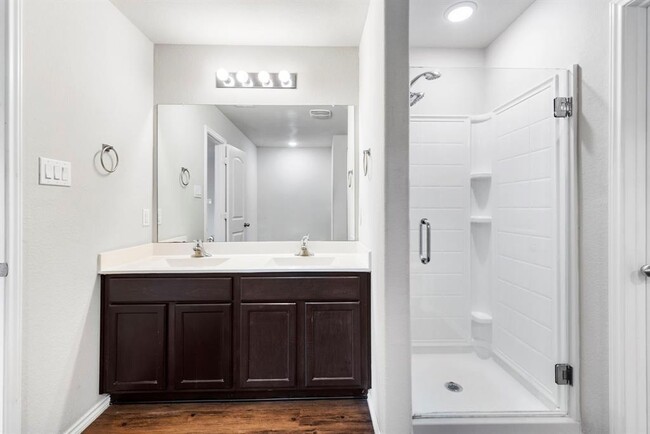 Building Photo - 14102 Locke Pt Ct