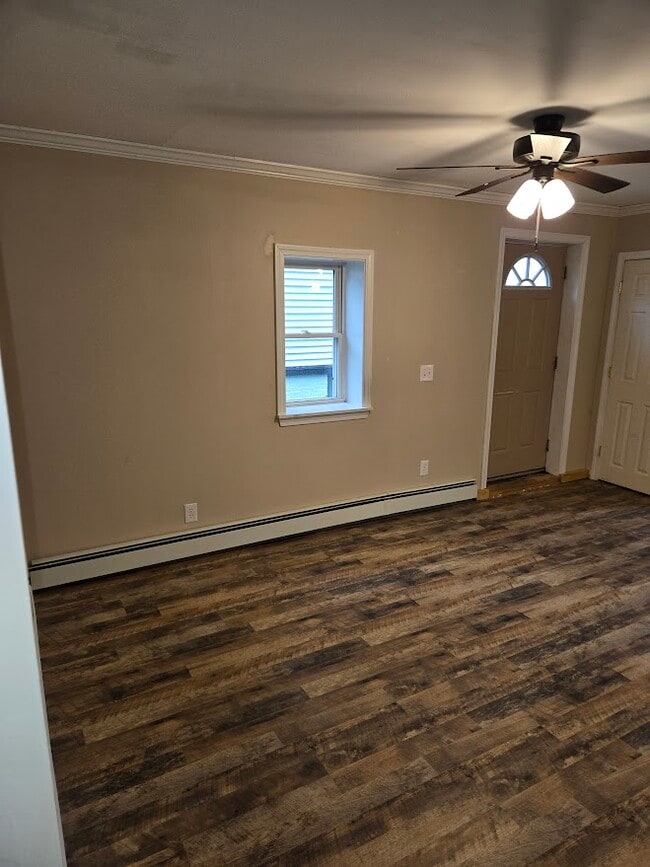 Building Photo - 84 S Main St