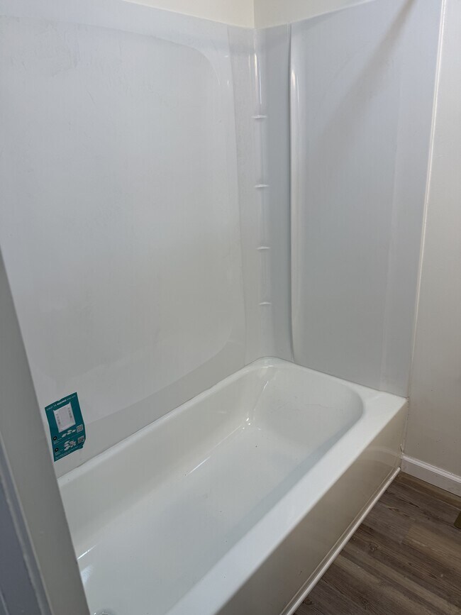 Building Photo - 809 Lamont St