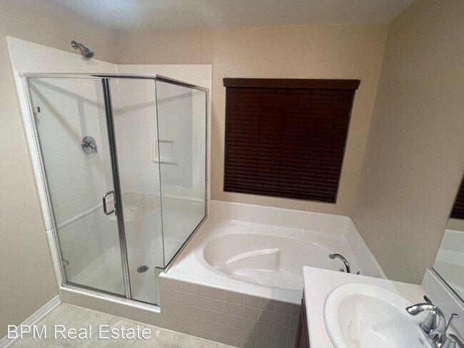 Building Photo - 4 br, 2 bath House - 6904 Trejo Dr