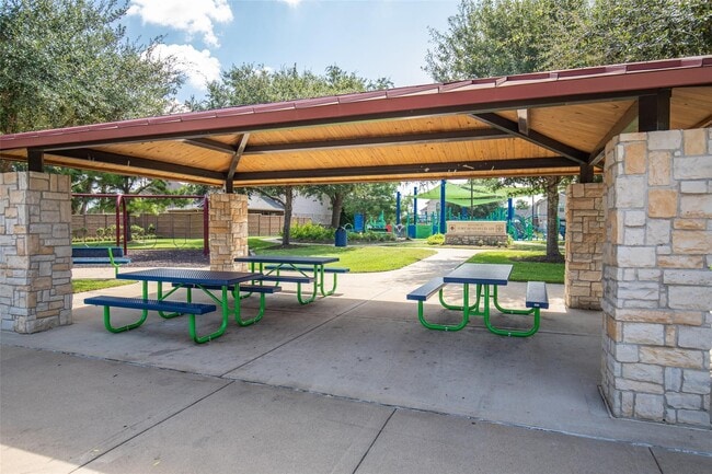 Building Photo - 24519 Red Bluff Tr