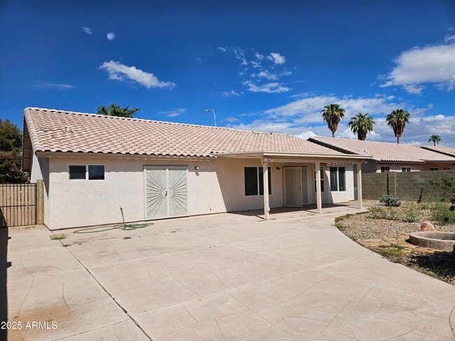 Building Photo - 13331 E Cindy St