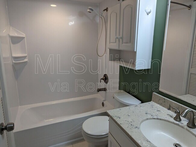 Building Photo - 3700 Chimney Ridge Pl