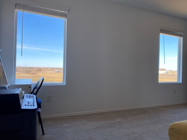 Building Photo - 252 Tugboat Annie Wy