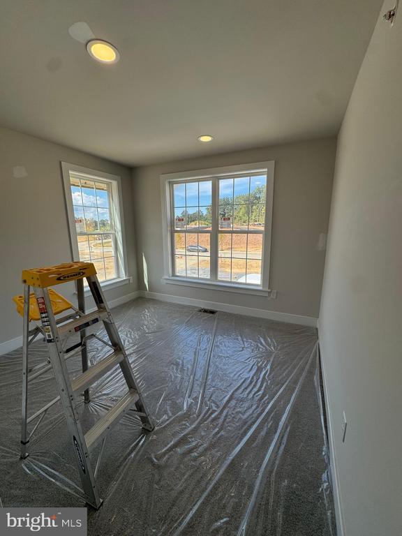 Building Photo - 3125 Overlook Dr