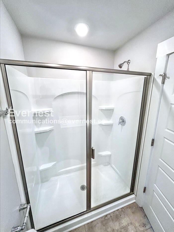 Building Photo - 1731 Frodo Wy