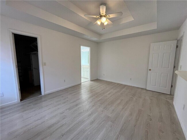 Building Photo - 54 Oxford Brook Way