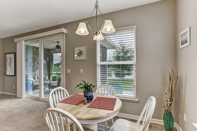 Building Photo - 94264 Woodbrier Cir