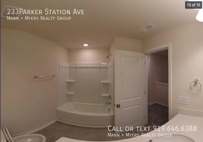 Building Photo - 233Parker Station Ave-